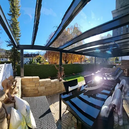 Homestay szállás Kaminwohnung Mit 24Qm Suedterrasse Naehe Zugspitze / Eibsee